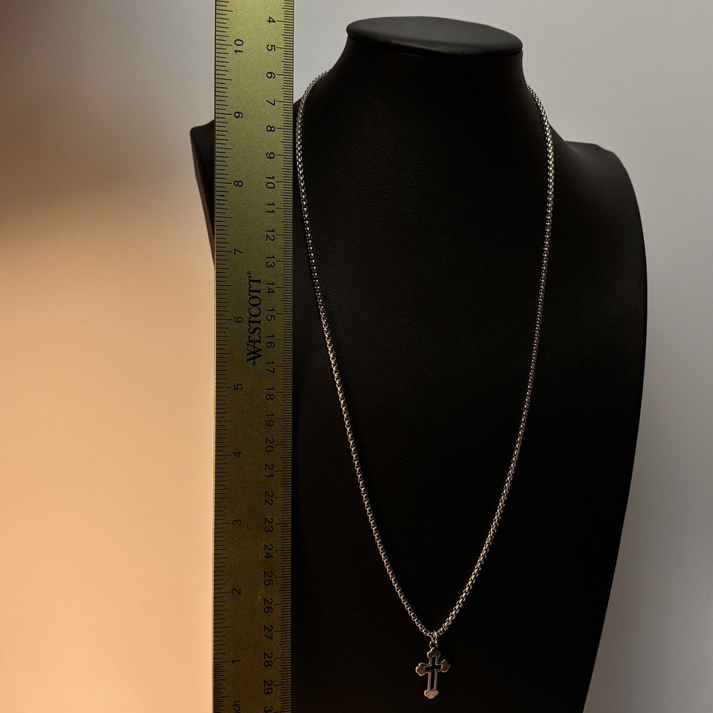 Cross Pendant Necklace Silver Box Chain Goth Dark Academia Minimalist 90s - Picture 6 of 6